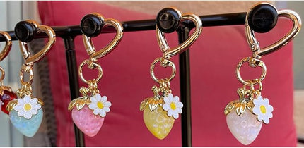 Agromusk Cute Strawberry Keychain,Bag Charms,Kawaii Heart Flower Daisy Key chains Accessories Decor for Girls Purse Gift