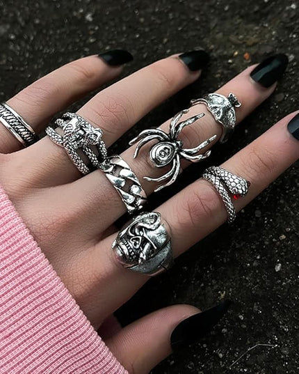 KISS WIFE Cool Rings Set for Women, Vintage Silver Punk Rings Bulk, Gothic Chunky Knuckle Emo Stackable Finger Ring Pack Western Jewelry Gift for Her