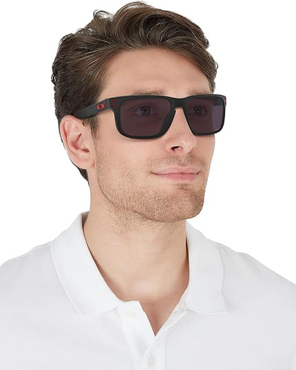Oakley Men's OO9102 Holbrook