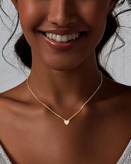 Cute Heart Necklace Dainty 18k Gold Plated Tiny Heart Pendant Choker Necklaces Small Gold Love Open Heart Chain Necklace for Women Simple Gold Necklace for Women Trendy Jewelry