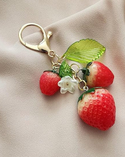 Agromusk Cute Strawberry Keychain,Bag Charms,Kawaii Heart Flower Daisy Key chains Accessories Decor for Girls Purse Gift