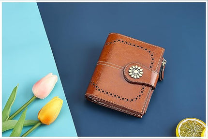Lavemi Womens Leather Wallet Small Compact RFID Blocking Credit Card Case Purse with Zipper Pocket | Small, Compact, RFID Blocking, Zipper Pocket, Small, Compact