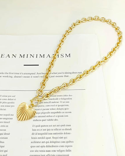Cute Heart Necklace Dainty 18k Gold Plated Tiny Heart Pendant Choker Necklaces Small Gold Love Open Heart Chain Necklace for Women Simple Gold Necklace for Women Trendy Jewelry
