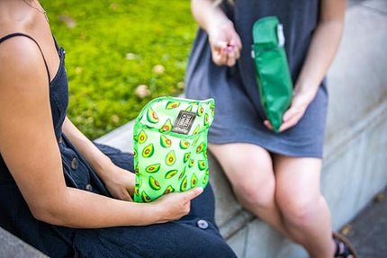 ChicoBag Snack Time rePETe Reusable Sandwich Bags w/Secure Hook & Loop | Perfect for Sandwiches & Snacks | Eco-Conscious Baggies | Easy to Clean | Avocado Pattern (Pack of 3)