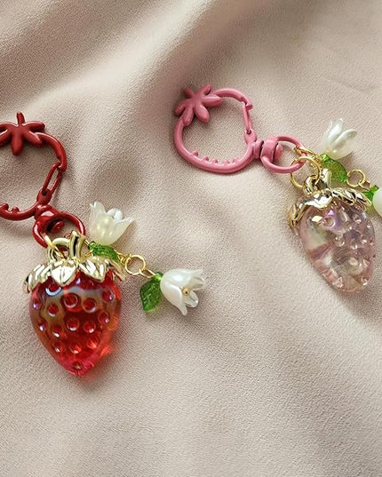 Agromusk Cute Strawberry Keychain,Bag Charms,Kawaii Heart Flower Daisy Key chains Accessories Decor for Girls Purse Gift
