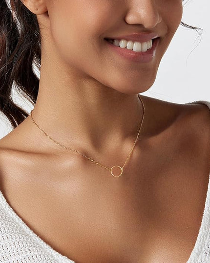Cute Heart Necklace Dainty 18k Gold Plated Tiny Heart Pendant Choker Necklaces Small Gold Love Open Heart Chain Necklace for Women Simple Gold Necklace for Women Trendy Jewelry