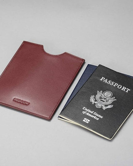 HISCOW Minimalist Passport Sleeve - Italian Calfskin (Wine Red)