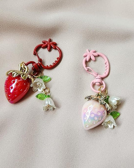 Agromusk Cute Strawberry Keychain,Bag Charms,Kawaii Heart Flower Daisy Key chains Accessories Decor for Girls Purse Gift