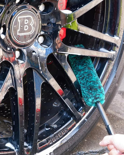 Professional 4 Pack Long Handle Wheel Brush Kit for Cleaning Wheel and Tire- 2X Soft Wheel Cleaning Brush, Detailing Brush and Stiff Tire Brush, Bendable& Durable Wheel Rim Cleaner Brush Set
