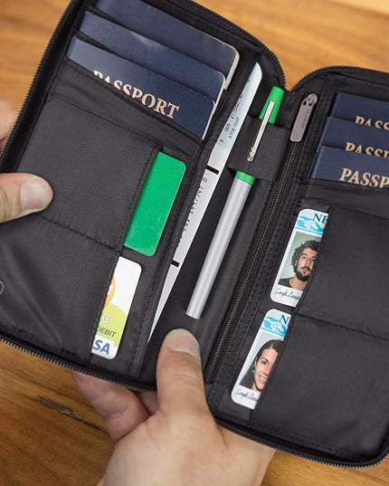 Travelon RFID Blocking Multi-Passport Holder
