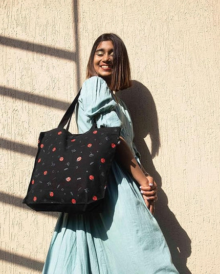 Ecoright Aesthetic Canvas Tote Bag for Women Large Zipper Tote Bags with Pocket, Womens Tote Bag for Yoga, Work, Beach