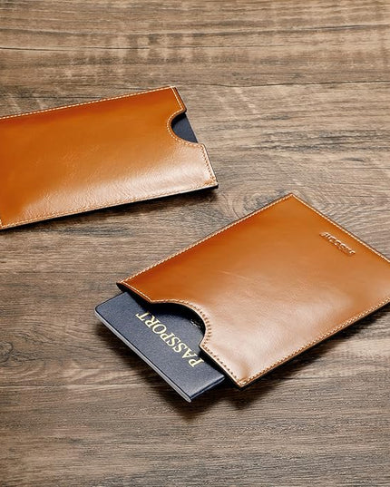 HISCOW Minimalist Passport Sleeve - Italian Calfskin (Antiqued Brown)