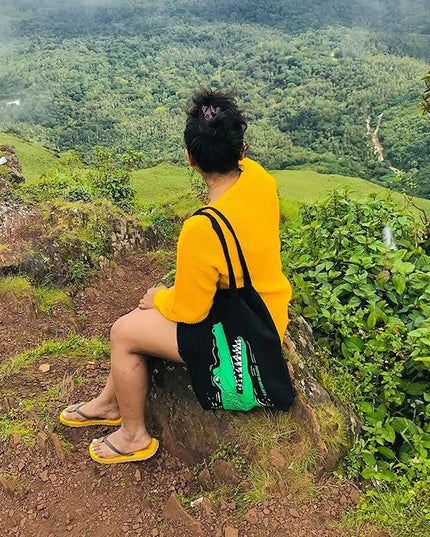 Ecoright Tote Bag for Women with Zipper, Small Tote Bag, Canvas Bag, Reusable Cotton Bag for Beach, Grocery, School & Work