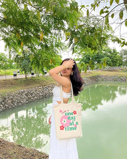 Ecoright Tote Bag for Women with Zipper, Small Tote Bag, Canvas Bag, Reusable Cotton Bag for Beach, Grocery, School & Work