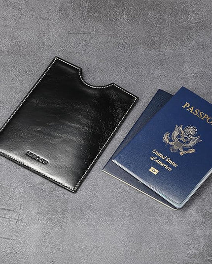 HISCOW Minimalist Passport Sleeve - Italian Calfskin (Antiqued Black)